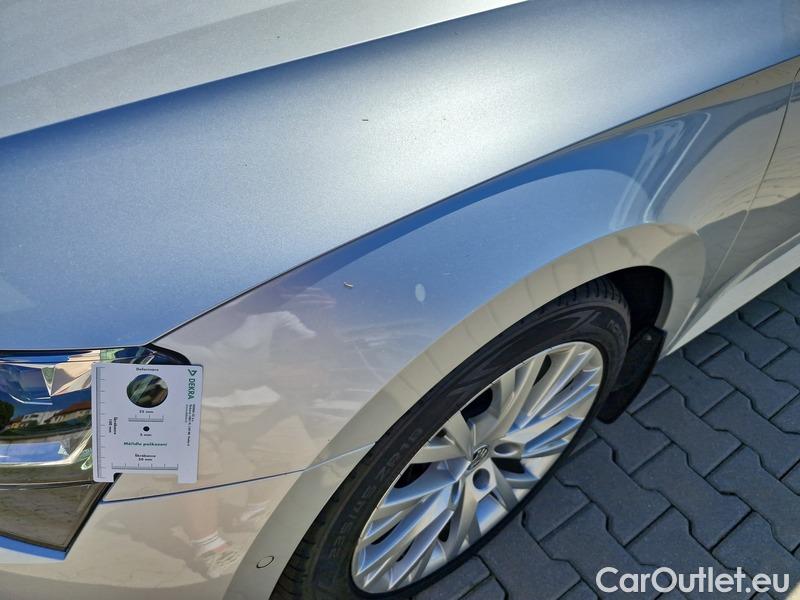  Skoda  Superb  (3V3)(2015) Supe.2.0TDI 147 Style 4x4 Aut #5
