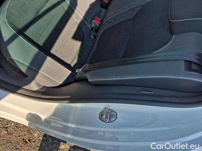  Skoda  Fabia  Combi (2015) Com.1.0TSI 70 Ambition 5d #15