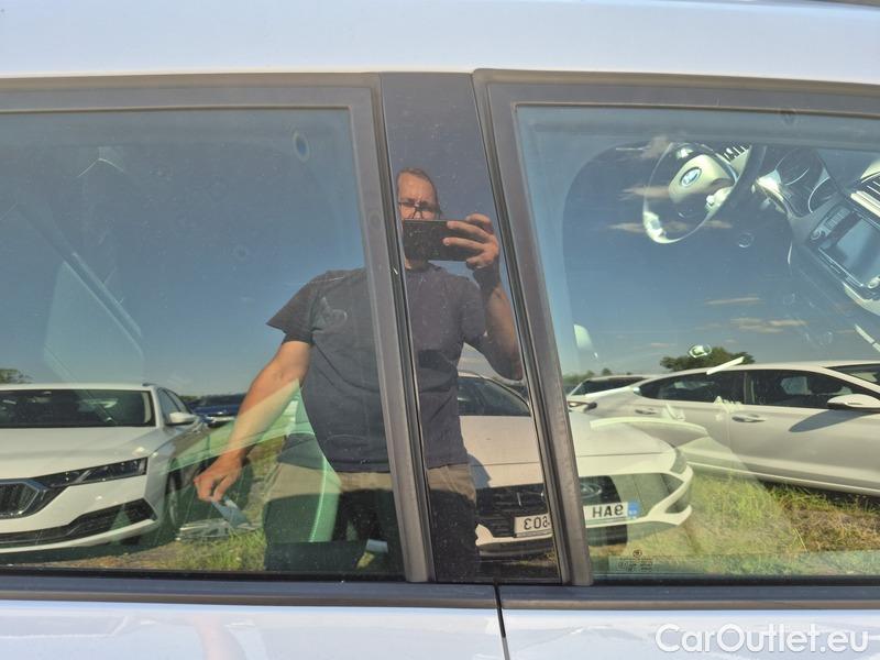  Skoda  Fabia  Combi (2015) Com.1.0TSI 70 Ambition 5d #28