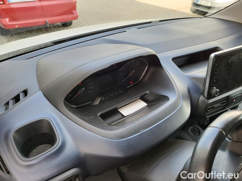  Peugeot  RIFTER   (06.2018->)  1.5BHDi 130 Allure #14