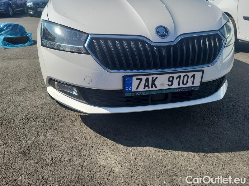  Skoda  Fabia  Combi (2015)  Com.1.0TSI 70 Ambition #24