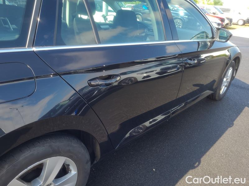  Skoda  Superb  Combi (3T5)(2010) Sup.C.FL2.0TDI 110 Ambition AT #18