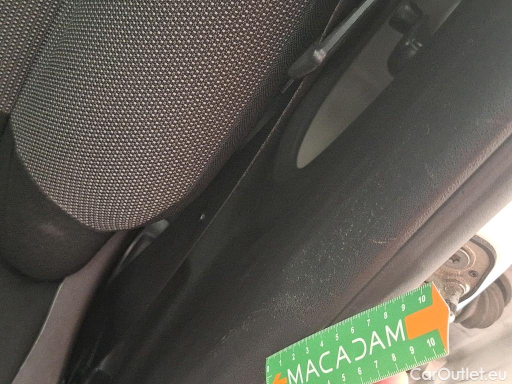  Citroen  C3  Feel 1.5 BlueHDI 100CV BVM5 E6dT #11