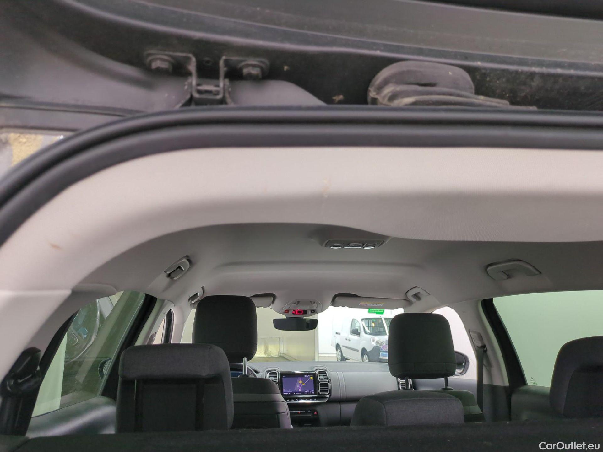  Citroen  C5 Aircross CITROEN  / 2018 / 5P / SUV Hybrid 225 ë-EAT8 Shine Pack #3