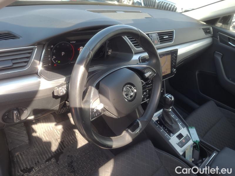  Skoda  Superb  Combi (3T5)(2010) Sup.C.FL2.0TDI 110 Ambition AT #6