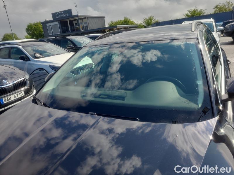  Skoda  Superb  Combi (3T5)(2010) Sup.C.FL2.0TDI 110 Ambition AT #1