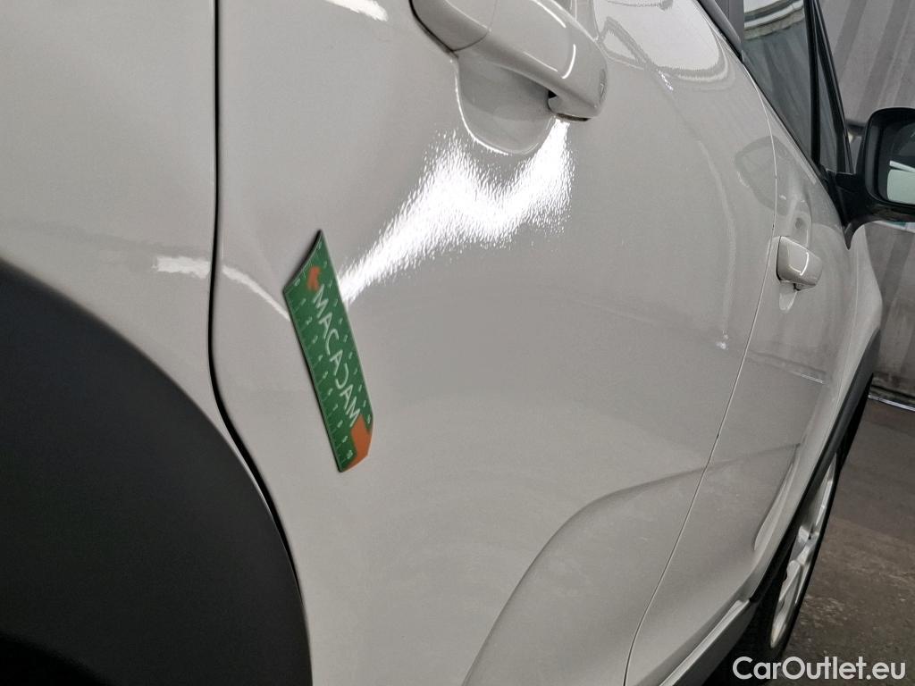  Citroen  C3  Feel 1.5 BlueHDI 100CV BVM5 E6dT #7