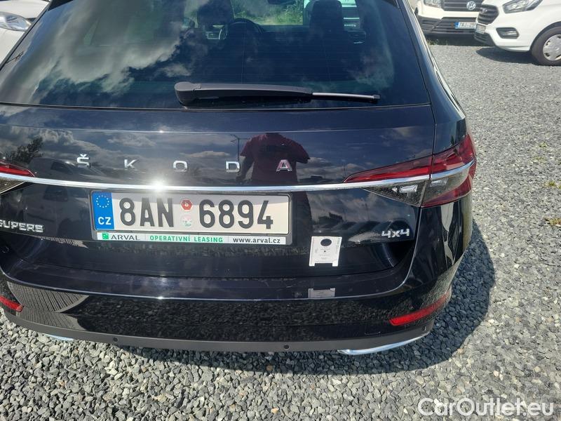  Skoda  Superb  Combi (3V5)(2015) Su.com.2.0TDI 147 4x4 L&K Aut #15