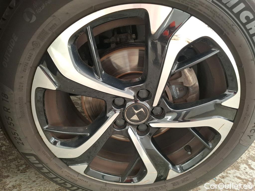  DS  DS7 7 Crossback Business 1.5 BlueHDi 130CV BVA8 E6d #14