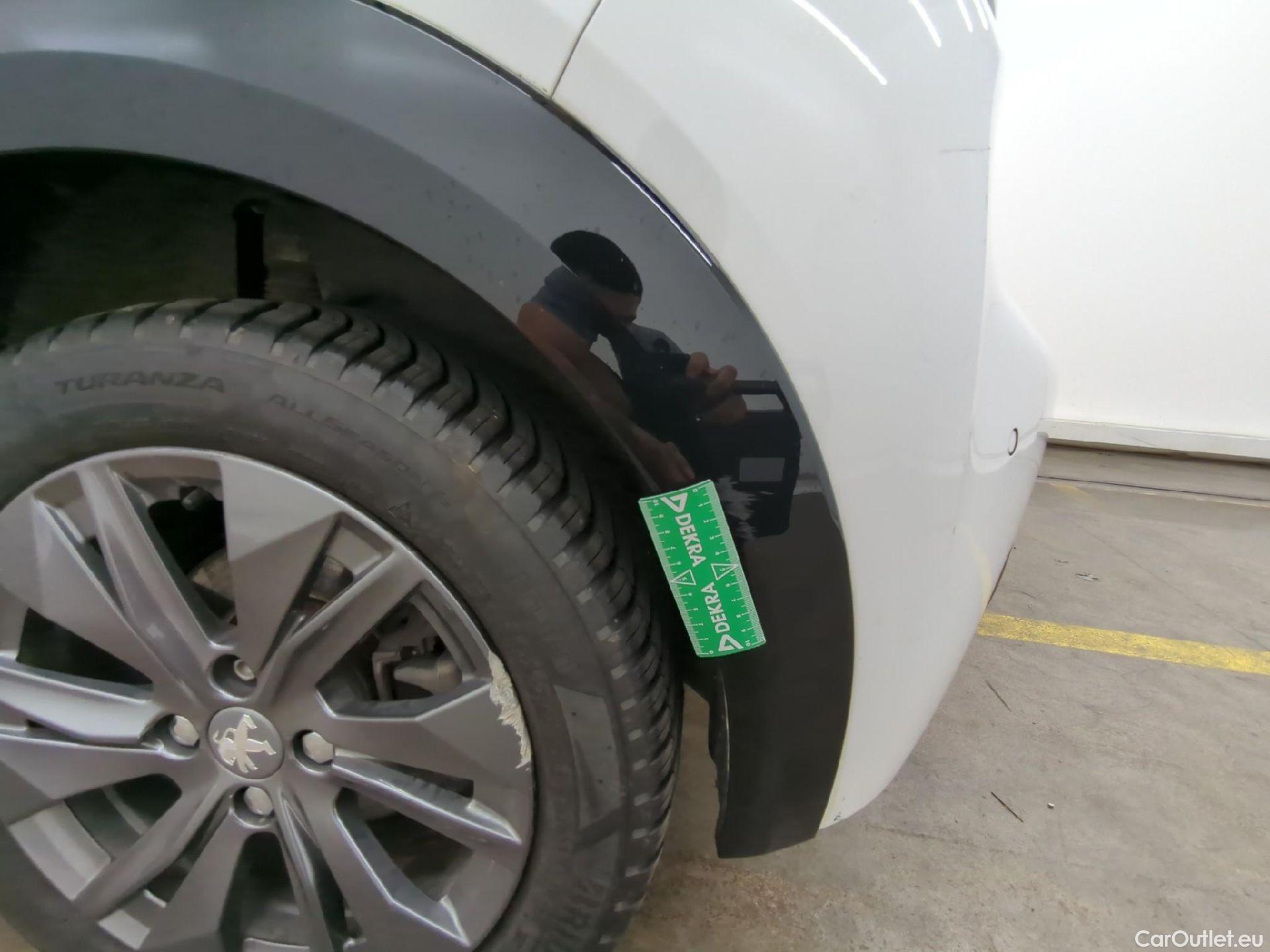  Peugeot  208  (e-) Active Pack 50kWh BVA #12