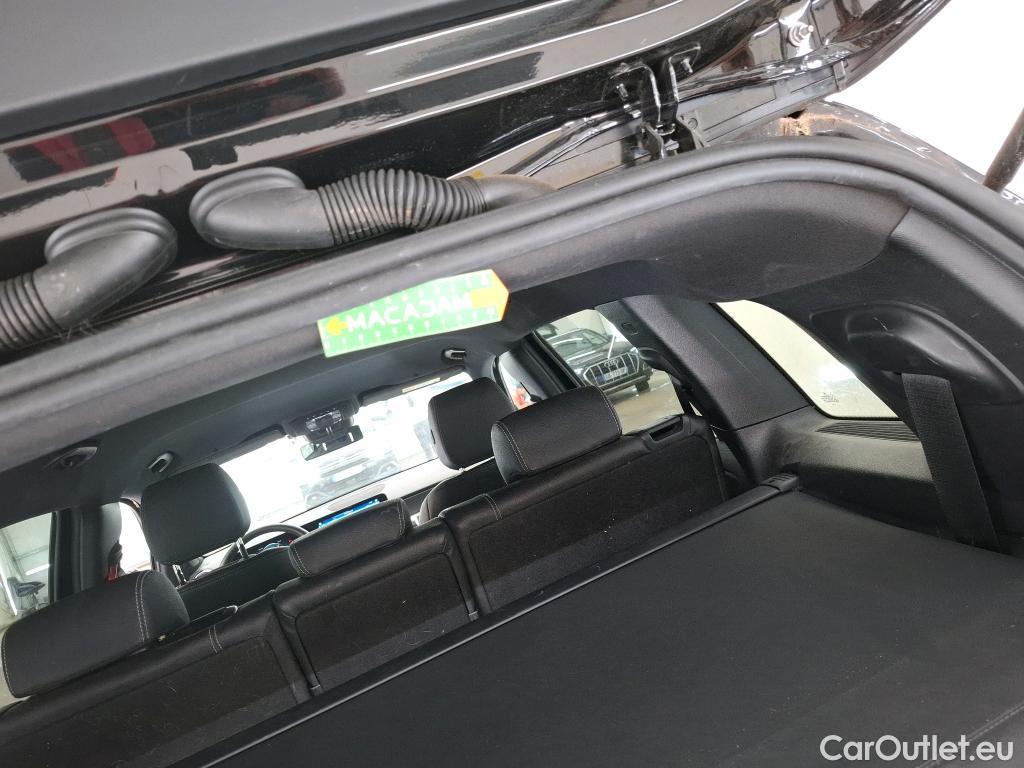  Mercedes  B-Klasse MERCEDES-BENZ GLB / 2019 / 5P / SUV GLB 200 d Business Line #30