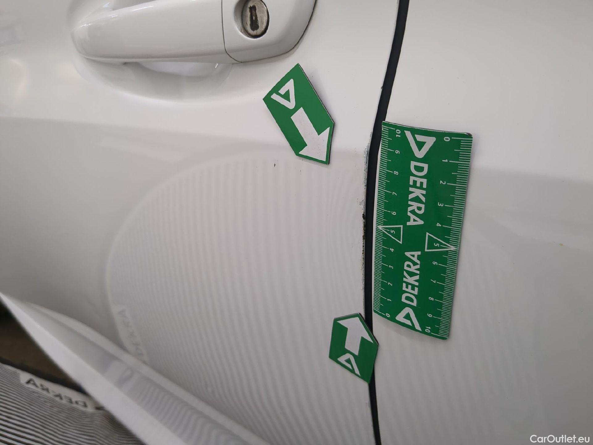  Peugeot  208  (e-) Active Pack 50kWh BVA #33