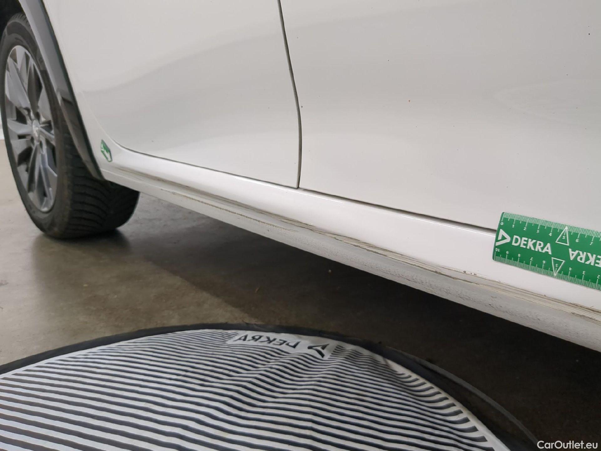  Peugeot  208  (e-) Active Pack 50kWh BVA #28