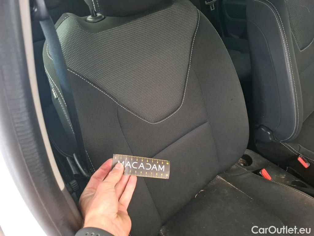  Renault  Clio  IV Business Eco2 1.5 dCi #45