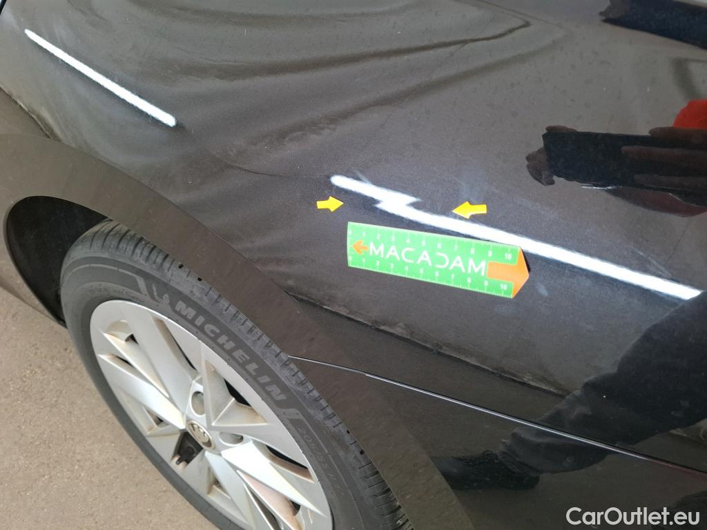  Skoda  Octavia  Berline Style 2.0 TDI 150CV BVA7 E6d #13
