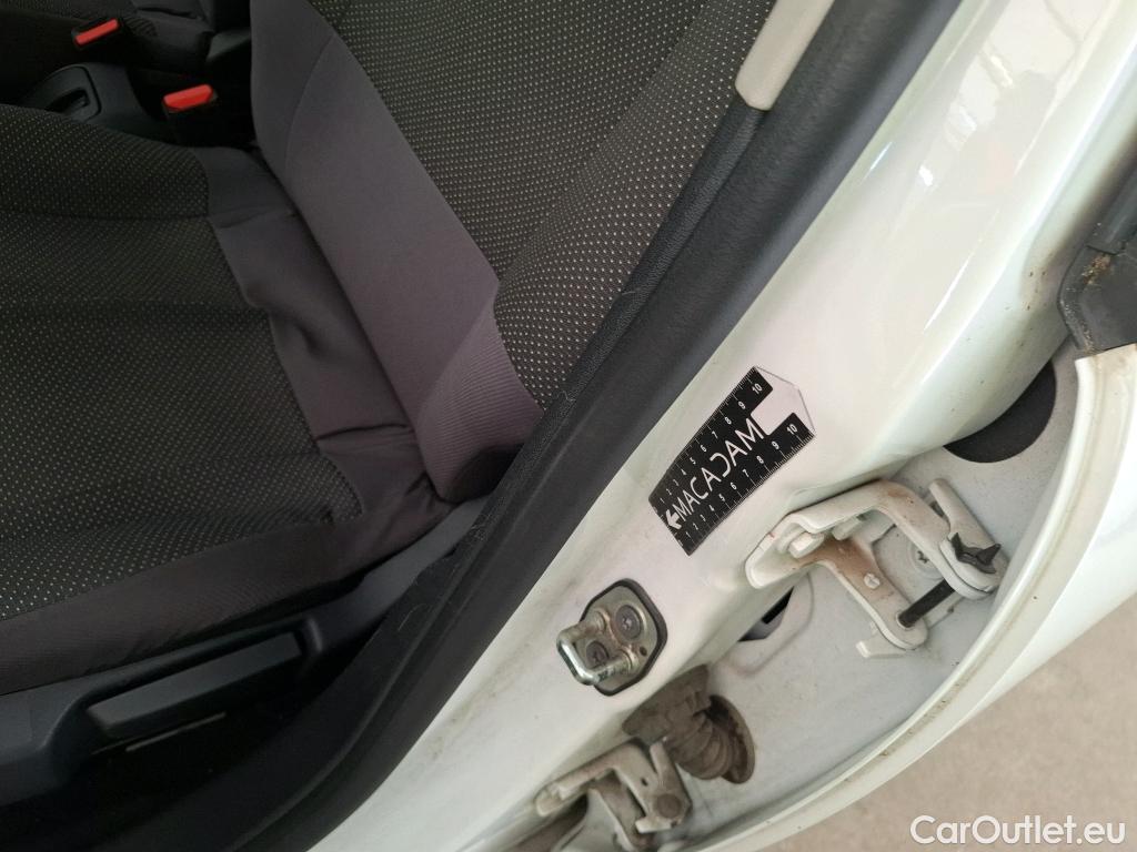  Citroen  C3  Société Feel Nav 1.5 BlueHDI 100CV BVM5 E6dT #16