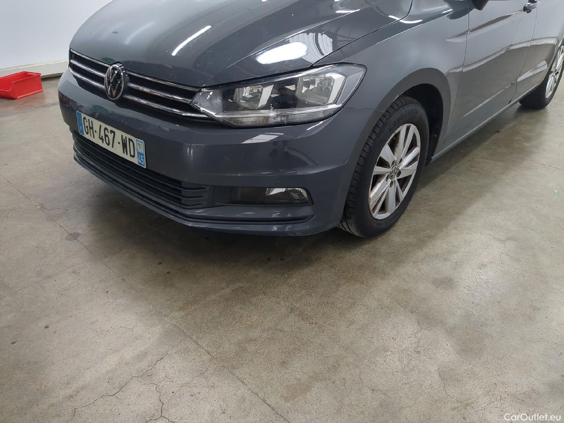  Volkswagen  Touran  Lounge Business BMT/Start-Stopp 2.0 TDI 120CV BVM6 E6d #1