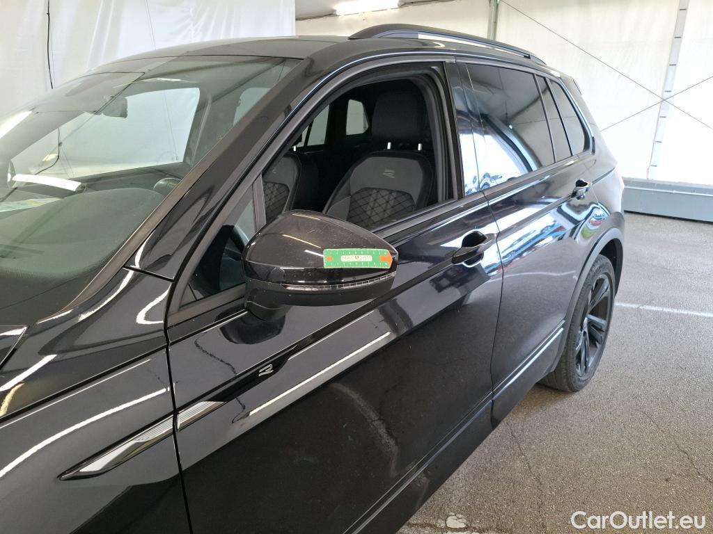 Volkswagen  Tiguan VOLKSWAGEN  / 2020 / 5P / SUV 2.0 TDI 150 DSG7 R-Line #58