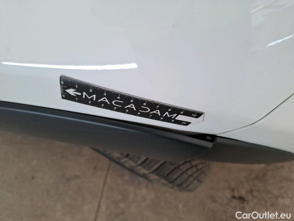 Citroen  C3  Société Feel Nav 1.5 BlueHDI 100CV BVM5 E6dT #26