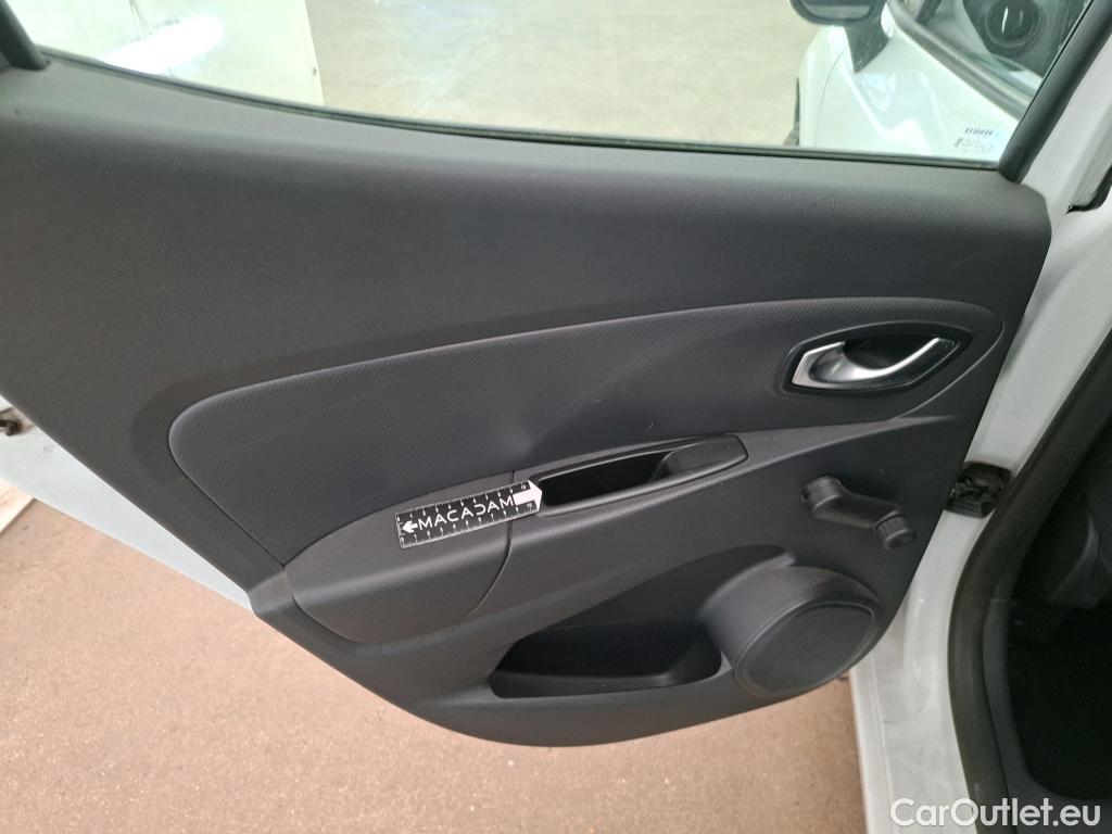  Renault  Clio  IV Air 1.5 dCi 75CV BVM5 E6 #36