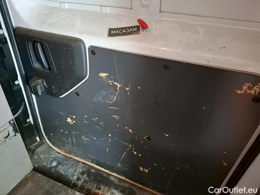  Citroen  Jumpy CITROEN  / 2016 / 4P / Fourgon tôlé M BlueHDi 100 S&S BVM6 #26
