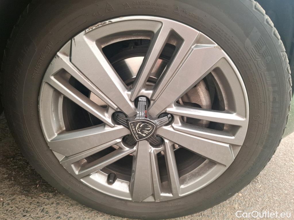  Peugeot  308  Active Pack 1.2 PureTech 130CV BVA8 E6d / TRANSFO VP/VF #4