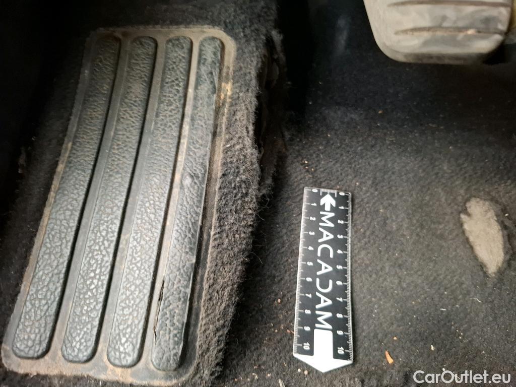  Renault  Clio  IV Air 1.5 dCi 75CV BVM5 E6 #4