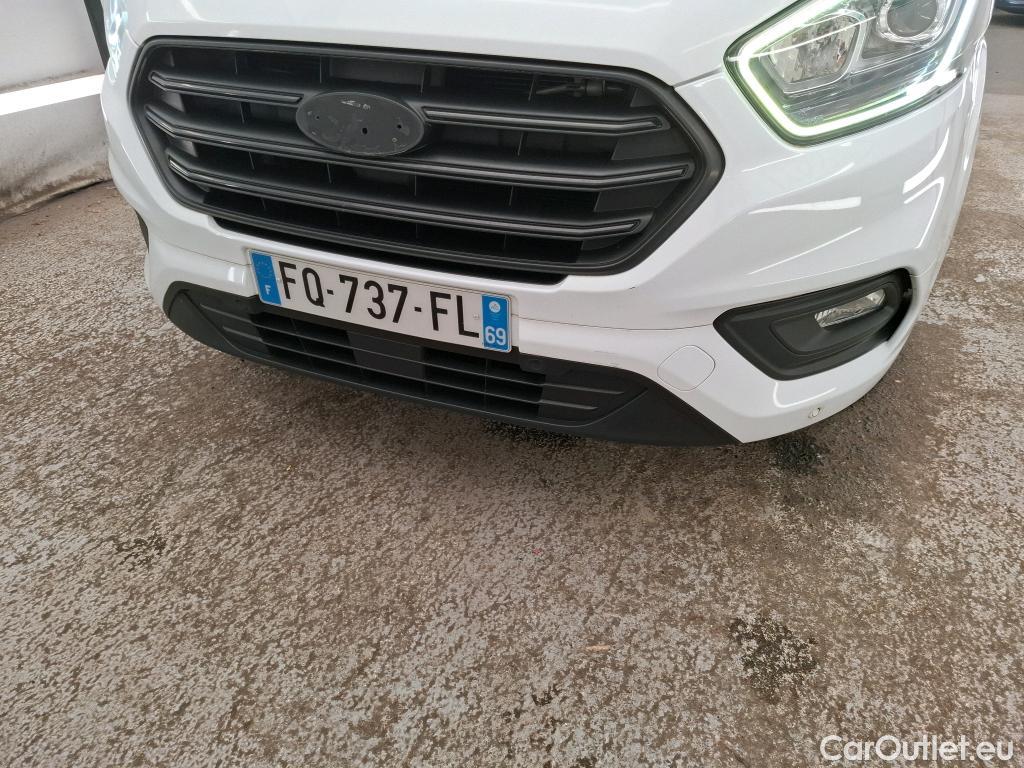 Ford  Transit FORD  Custom / 2018 / 4P / Fourgon tôlé 2.0 ECOBLUE 130 320 L2H1 AUTO TREND BUS #36