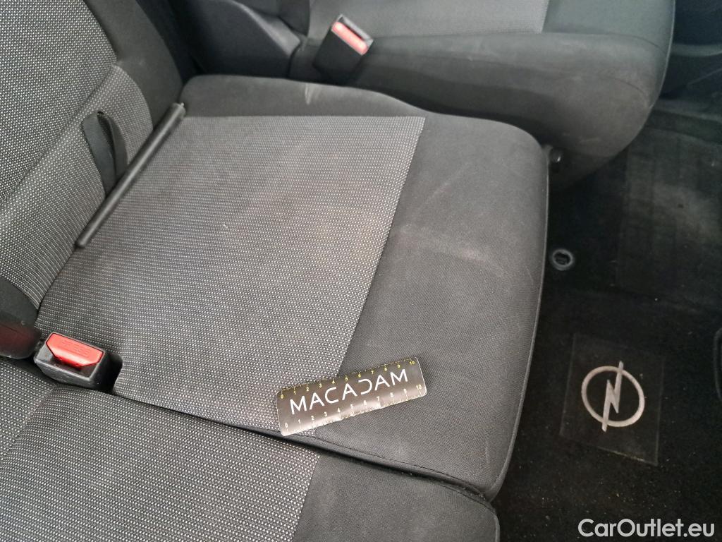  Opel  Vivaro OPEL  / 2019 / 4P / Fourgon tôlé 2.0 Diesel 145 Ptac aug L3 P.Busin auto #10