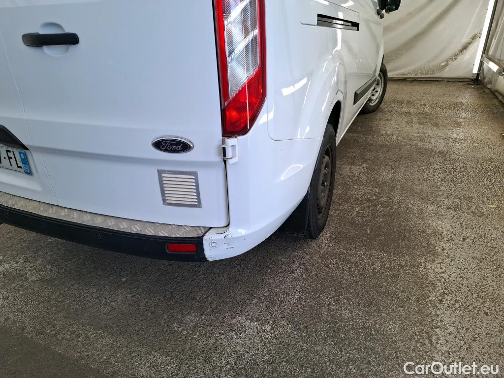  Ford  Transit FORD  Custom / 2018 / 4P / Fourgon tôlé 2.0 ECOBLUE 130 320 L2H1 AUTO TREND BUS #5
