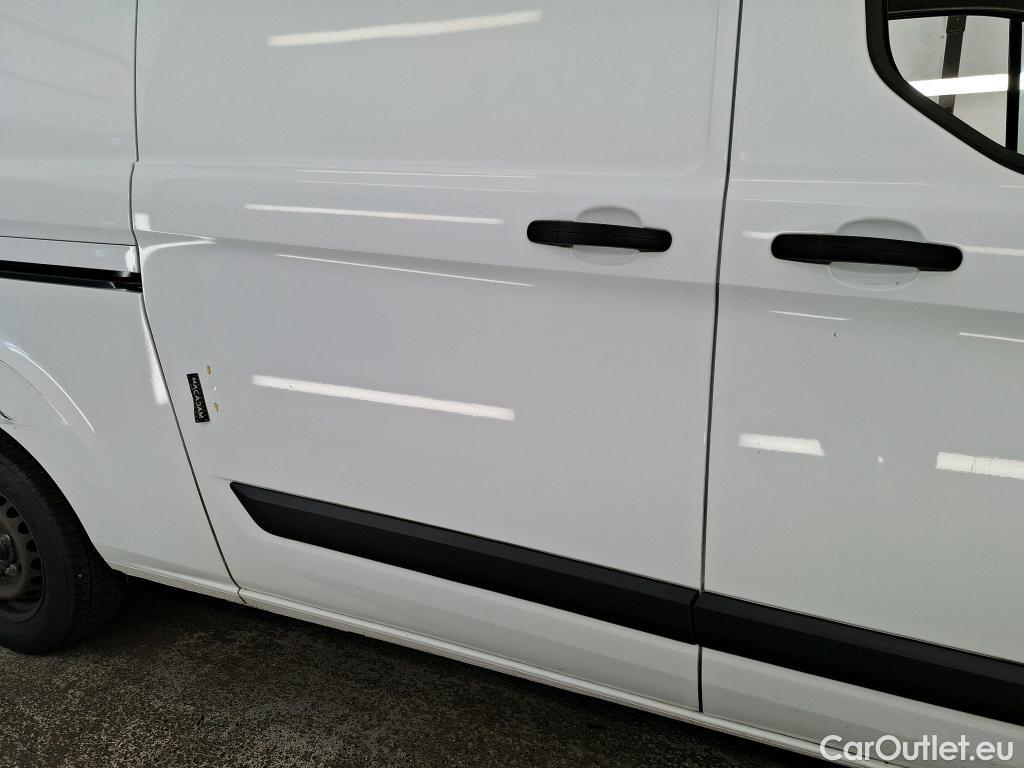  Ford  Transit FORD  Custom / 2018 / 4P / Fourgon tôlé 2.0 ECOBLUE 130 320 L2H1 AUTO TREND BUS #19