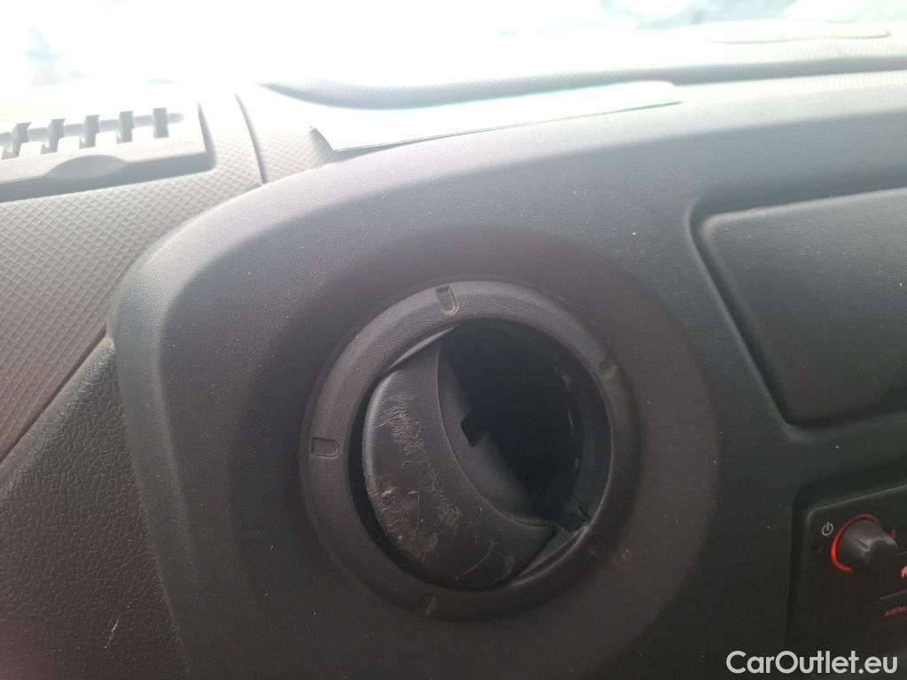  Renault  Master RENAULT  VU 4p Fourgon FG GCf Trac F3500 L3H2 Energy dCi 145 E6 #108