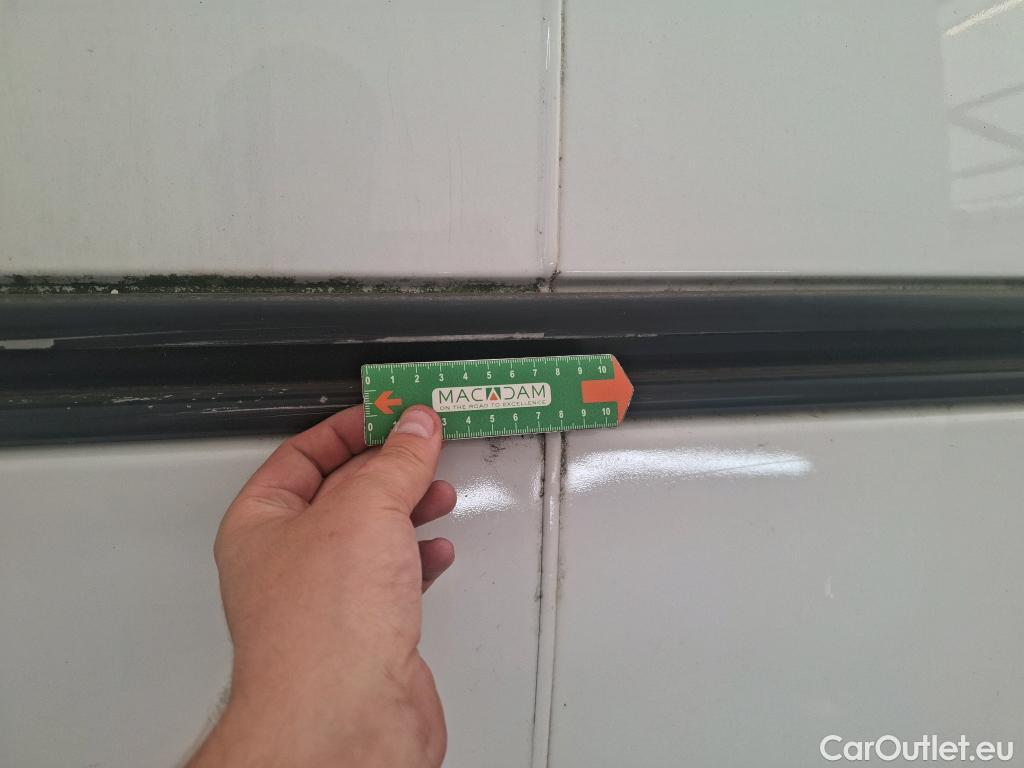  Renault  Master RENAULT  VU 4p Fourgon FG GCf Trac F3500 L3H2 Energy dCi 145 E6 #120