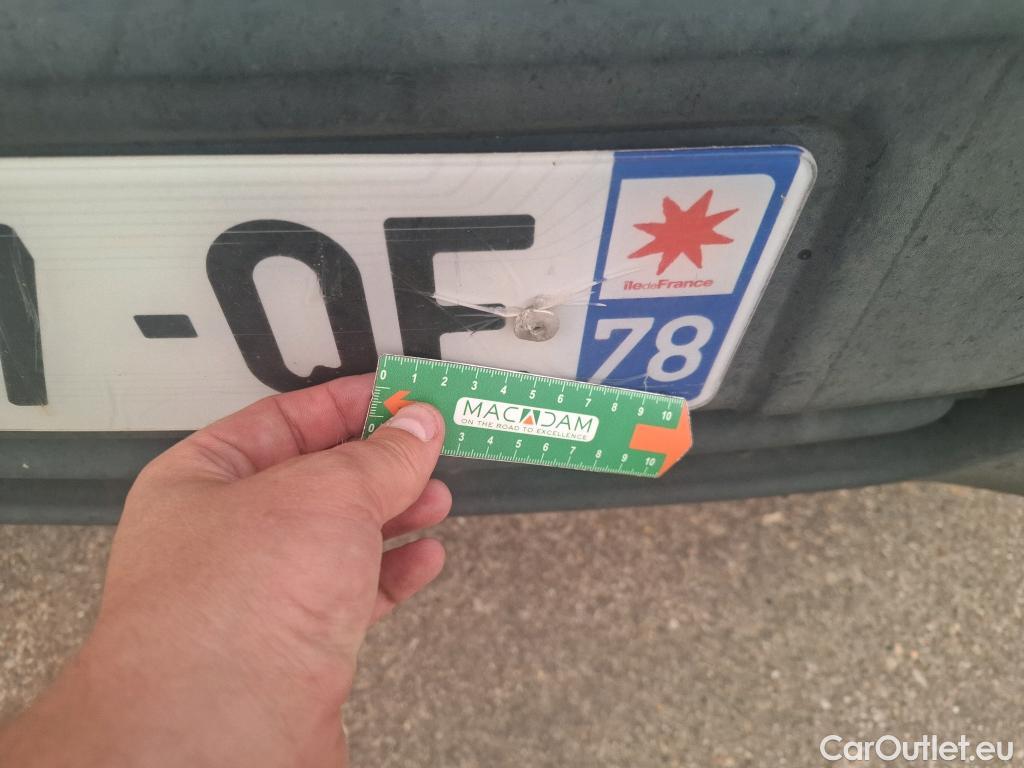  Renault  Master RENAULT  VU 4p Fourgon FG GCf Trac F3500 L3H2 Energy dCi 145 E6 #136