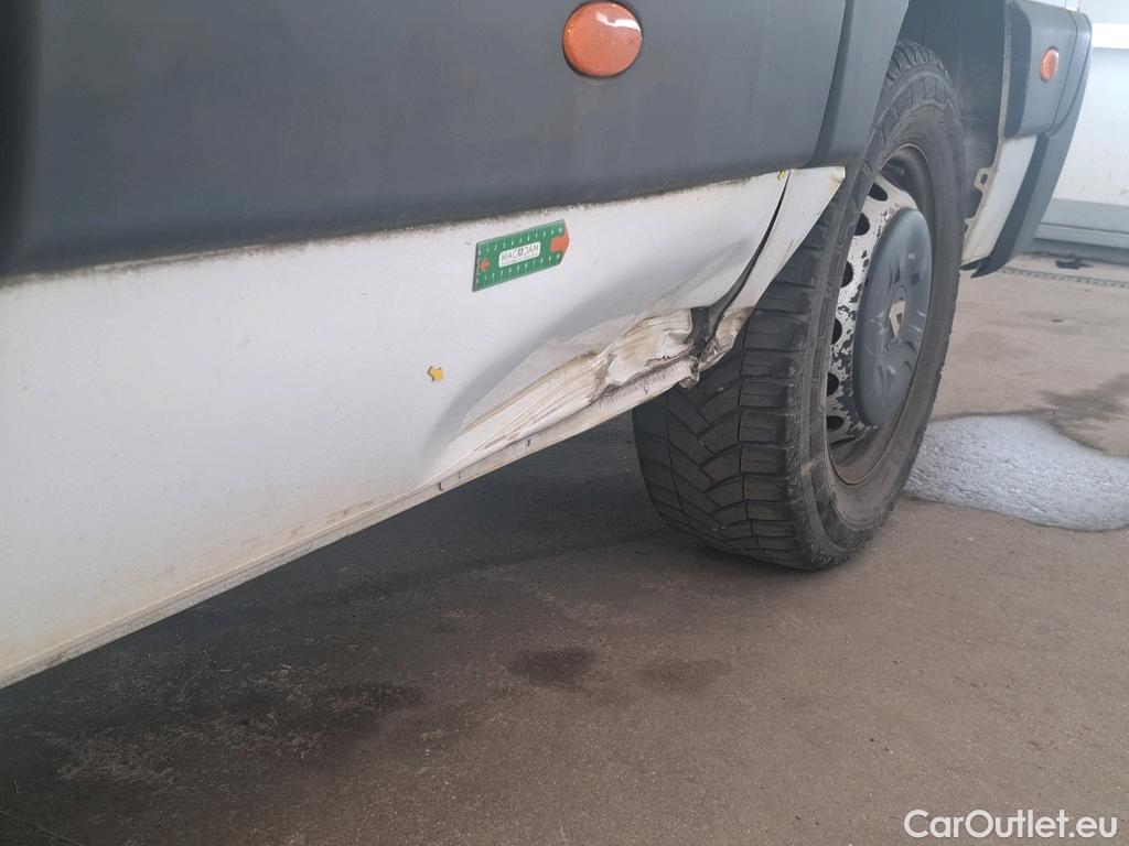  Renault  Master RENAULT  VU 4p Fourgon FG GCf Trac F3500 L3H2 Energy dCi 145 E6 #13