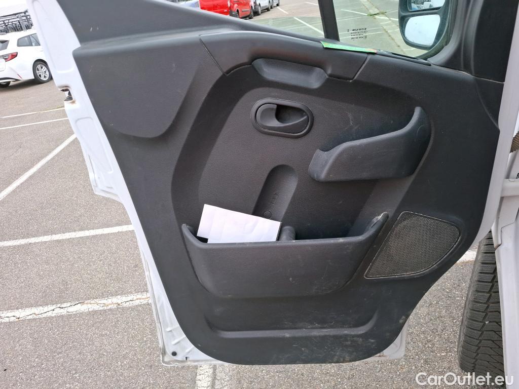  Renault  Master  Fourgon L2H2 3 5 Grand Confort dCi 135CV BVM6 E6dT #30