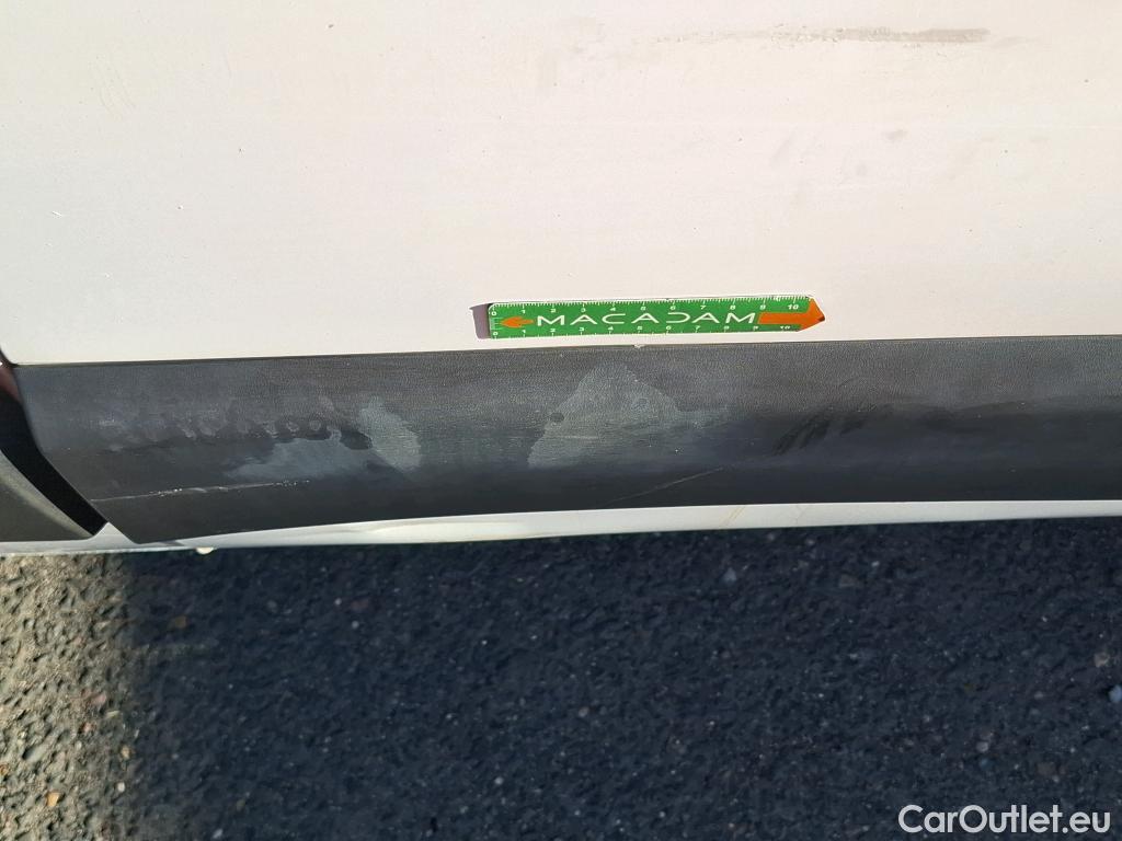  Renault  Master  III Fourgon L2H2 3 5 Grand Confort dCi 135CV BVM6 E6dT #41