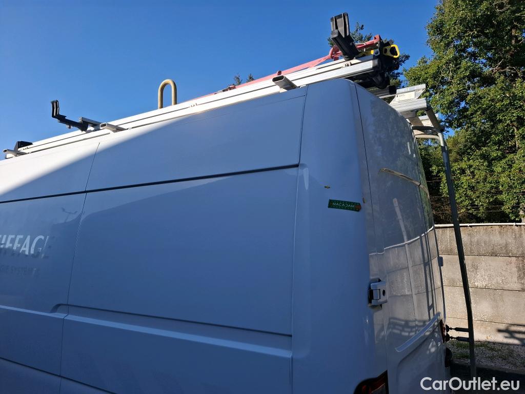  Renault  Master  III Fourgon L2H2 3 5 Grand Confort dCi 135CV BVM6 E6dT #27