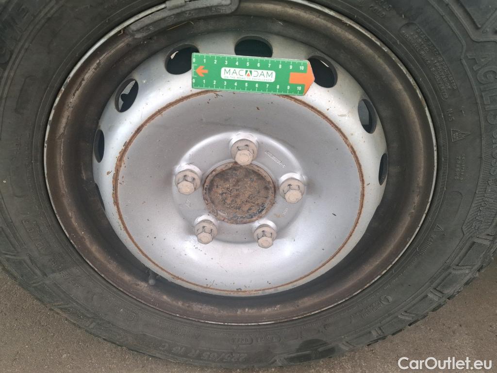  Renault  Master RENAULT  VU 4p Fourgon FG GCf Trac F3500 L3H2 Energy dCi 145 E6 #130