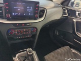  KIA  Cee'd KIA  SW 1.5 T-GDI 160KM 6MT L 5d #12