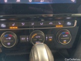  Volkswagen  Passat Volkswagen  Variant 2.0 TDI EVO 150 KM DSG Business 5d #17