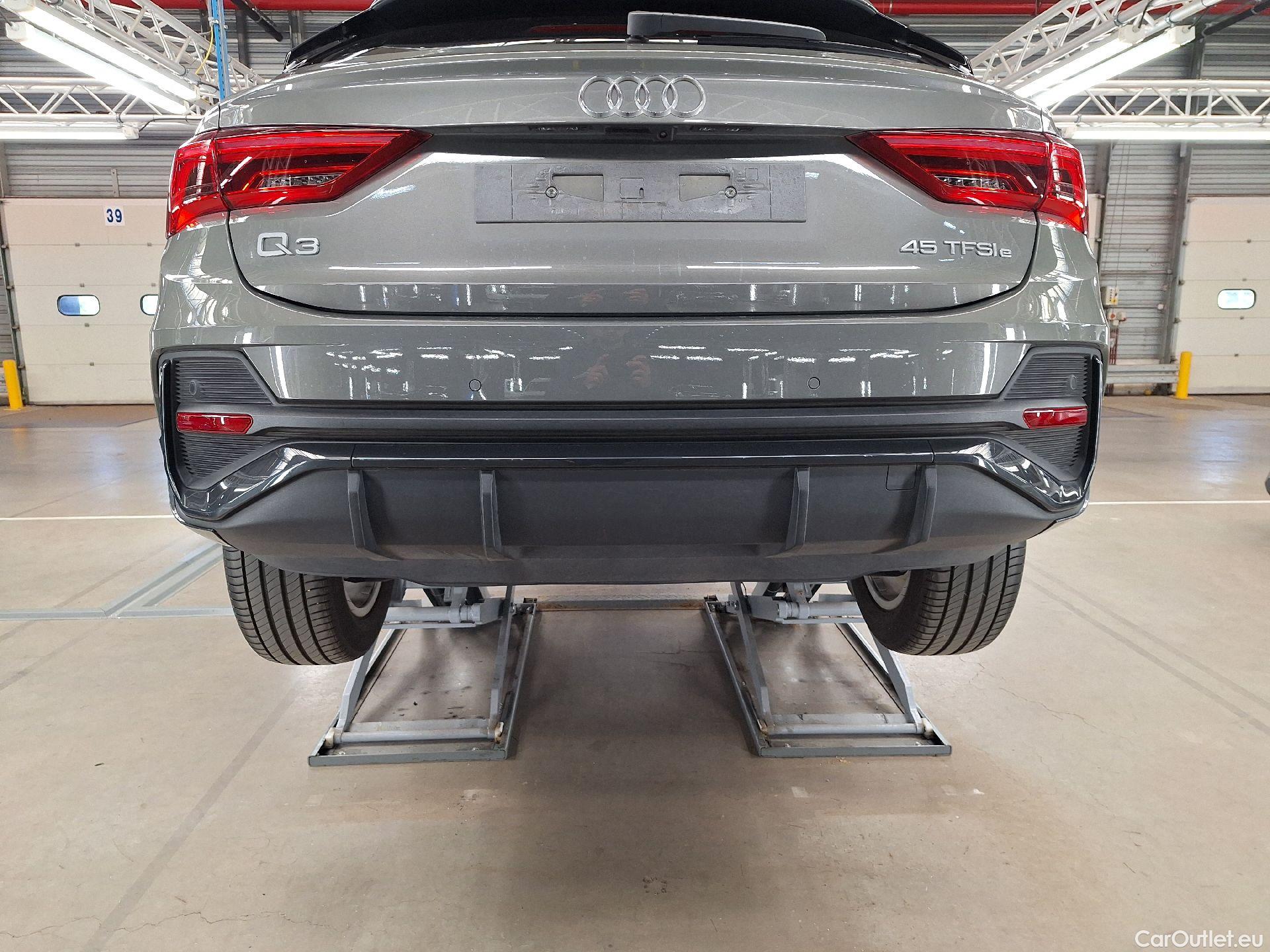  Audi  Q3 Audi,  SB '19 PHEV, Audi  Sportback 45 TFSI e S tronic 5d #9