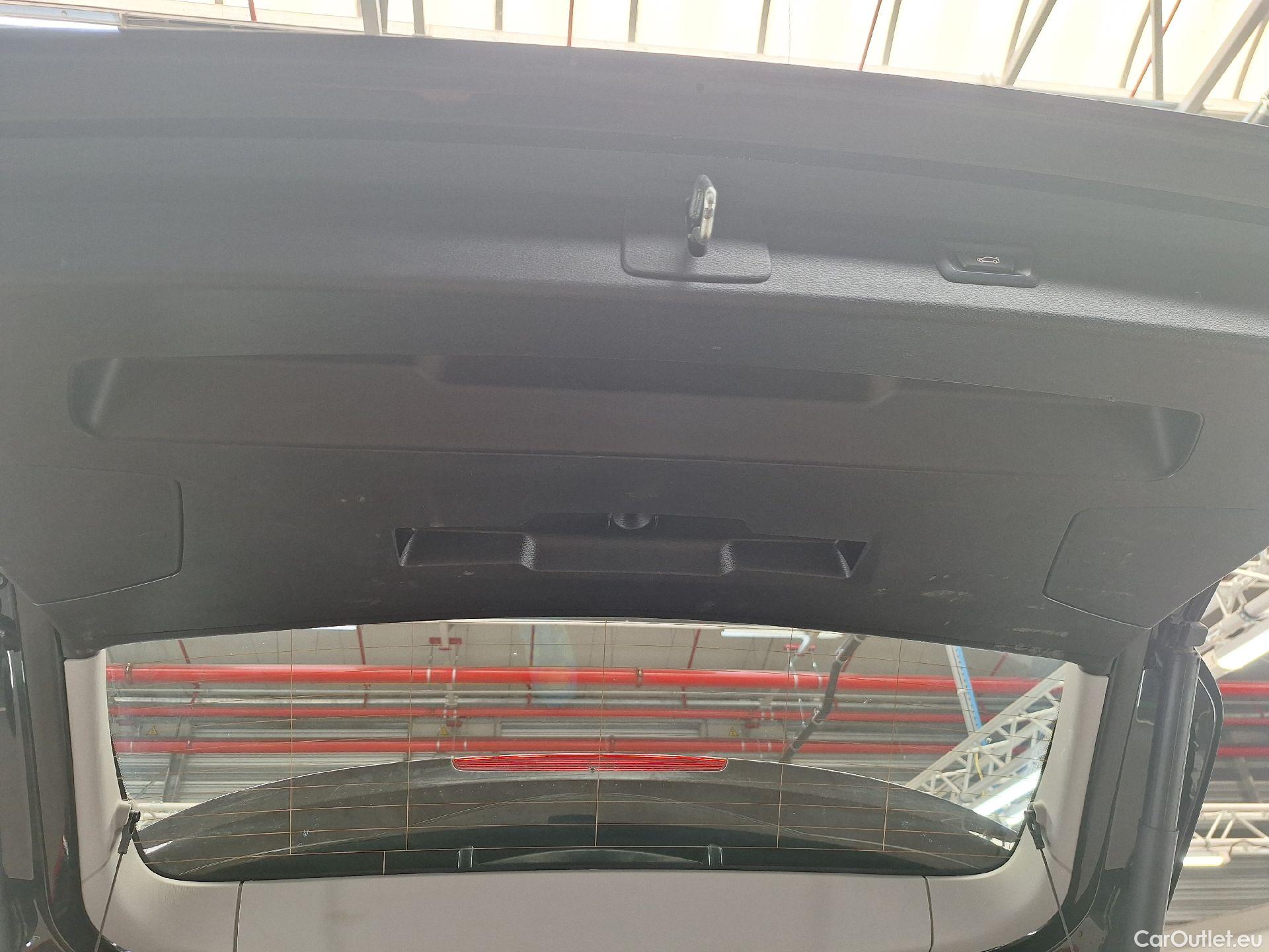  Bmw  X1 BMW,  FL'19, BMW  sDrive16dA (85 kW) 5d #54