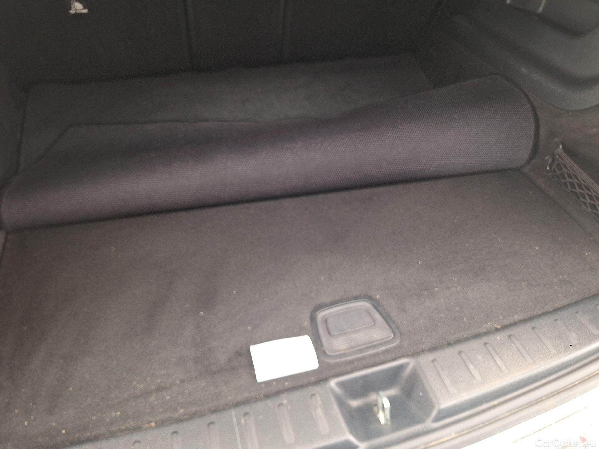  Mercedes  B-Klasse Mercedes, GLB '19, Mercedes-Benz GLB GLB 180 d Business Solution 5d #22