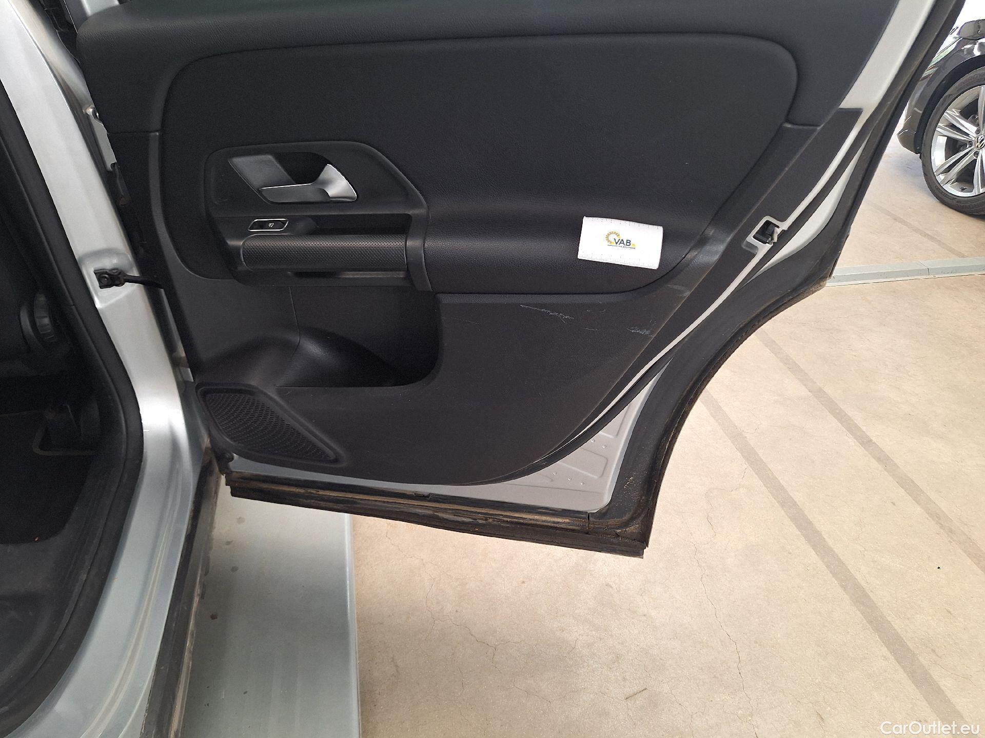  Mercedes  B-Klasse Mercedes, GLB '19, Mercedes-Benz GLB GLB 180 d Business Solution 5d #29