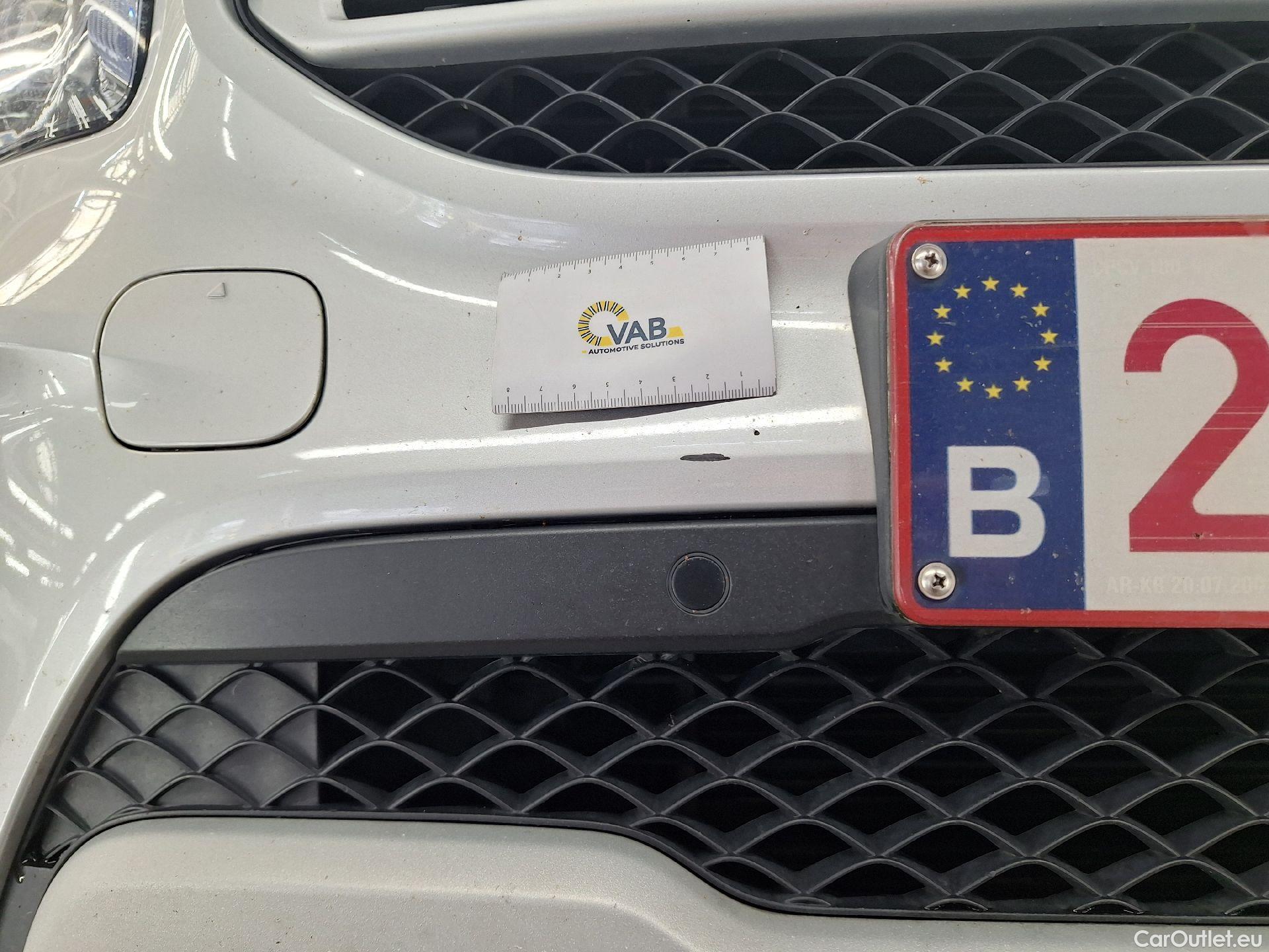  Mercedes  B-Klasse Mercedes, GLB '19, Mercedes-Benz GLB GLB 180 d Business Solution 5d #45