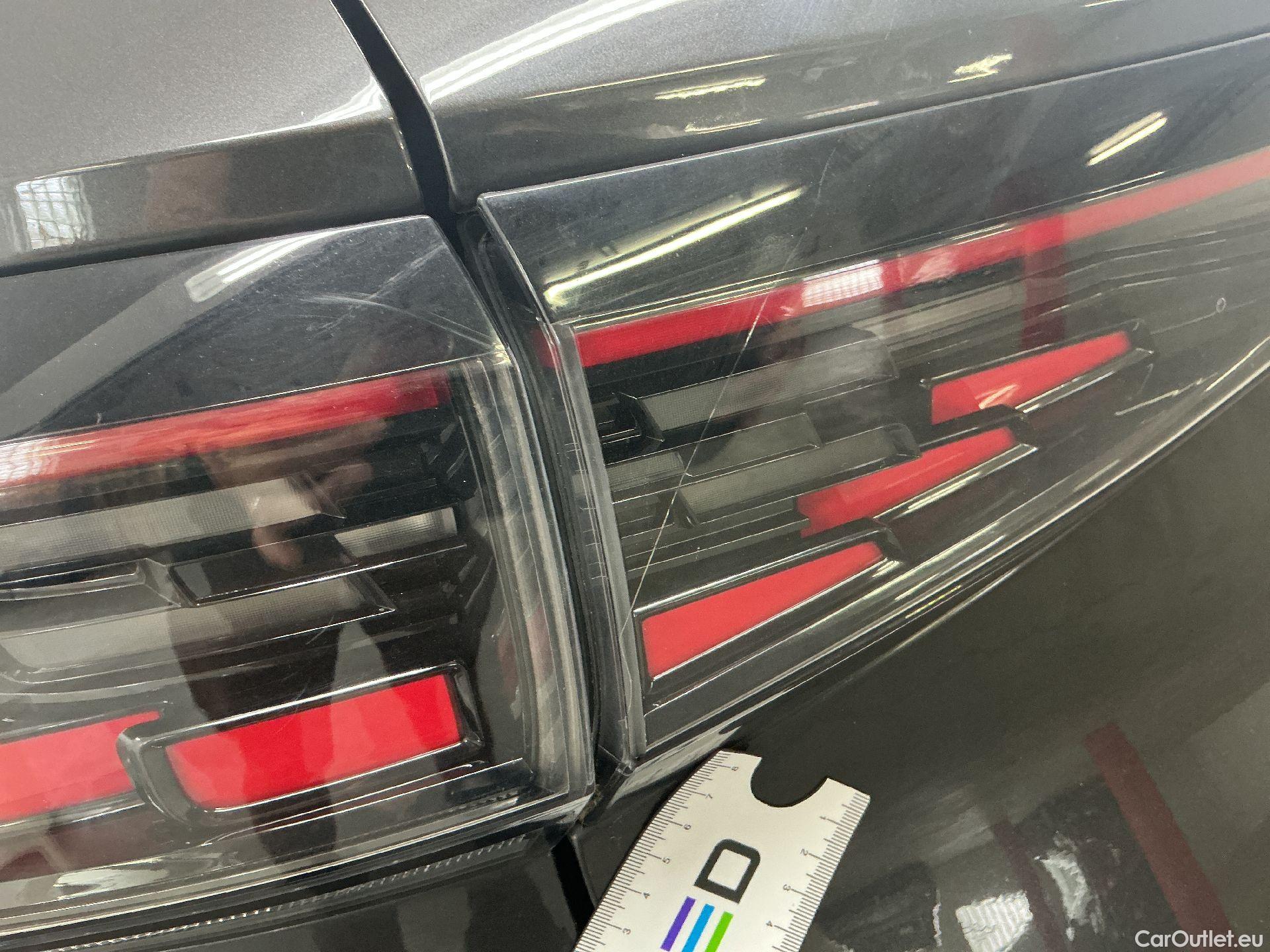  Volkswagen  ID.4 VW,  '20 BEV, Volkswagen  77 kWh - Business 5d #20