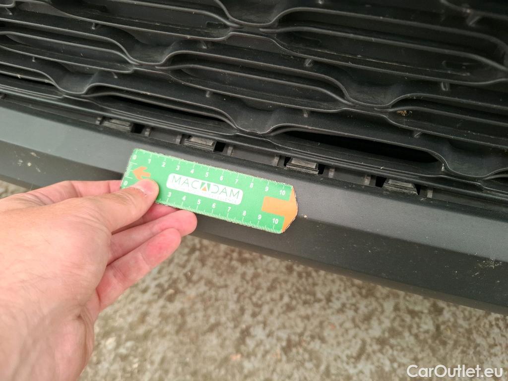  Citroen  C3  Société Feel 1.2 PureTech 80CV BVM5 6E #23