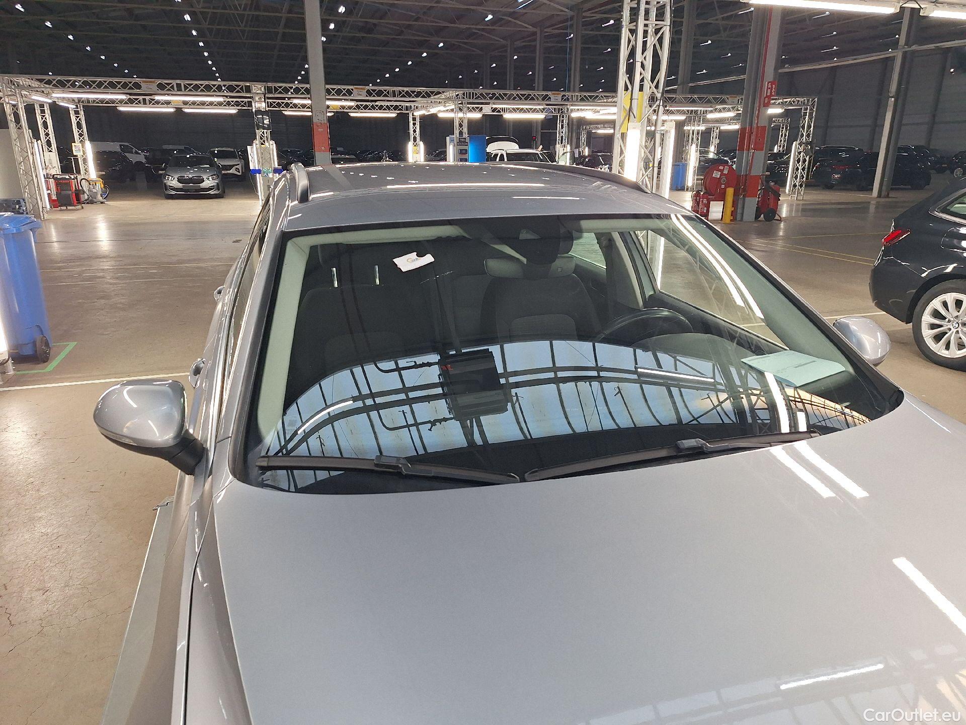  Volkswagen  Passat VW,  Variant FL'19, Pass.Var.TDI 122 Style Bus.DSG #21