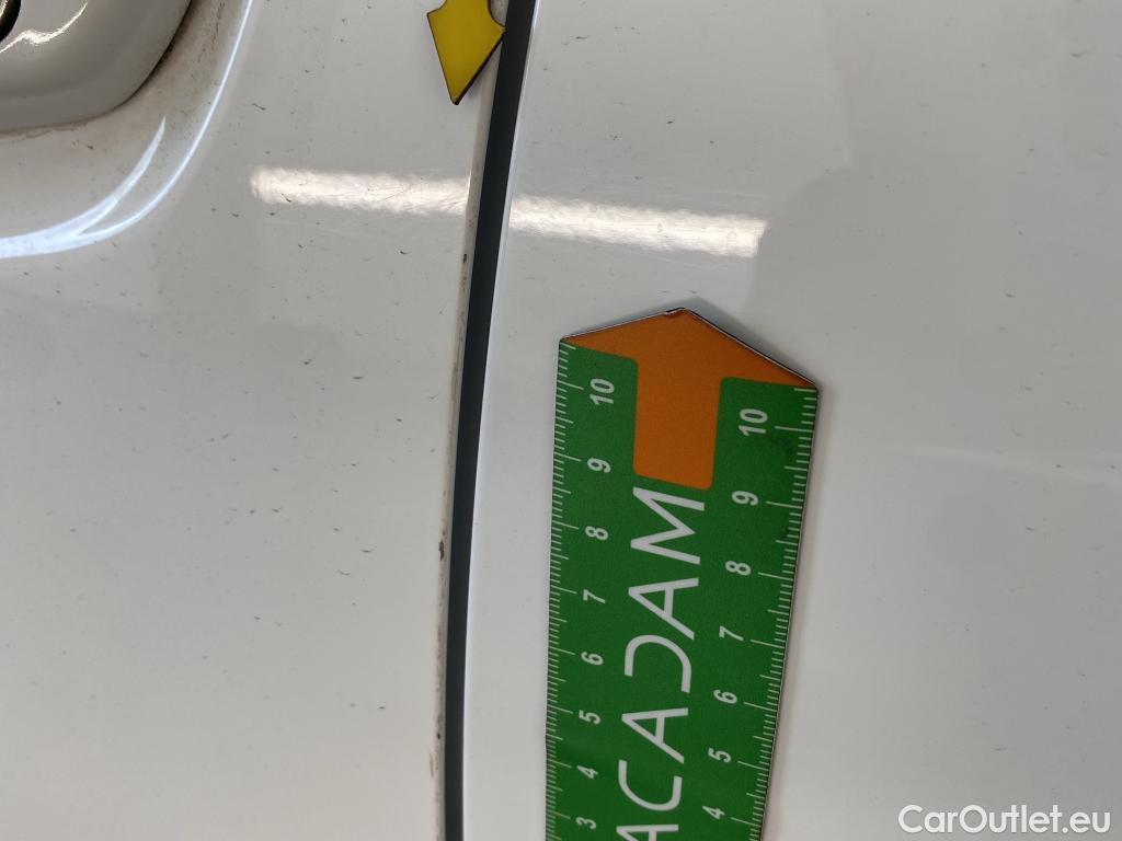  Citroen  C4 Cactus  Feel Nav Société 1.5 BlueHDi 100CV BVM6 E6dT #4